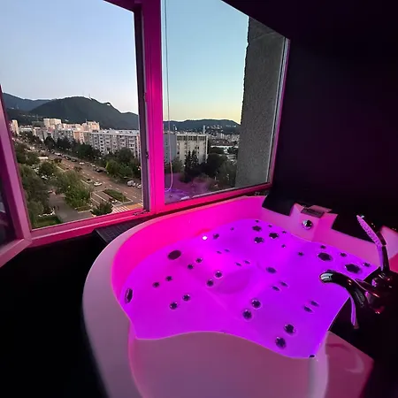 Panoramic - Jacuzzi & Tampa View 公寓 *